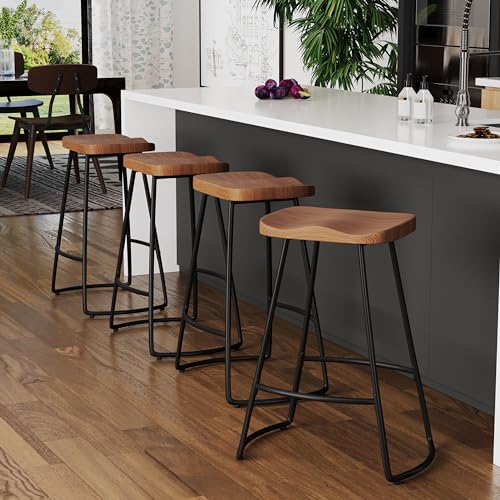 24 Metal Bar Stools Set of 4, Saddle Seat Backless Counter Height Barstools - Brown

Audience: those interested in bar stools for kitchen islands.